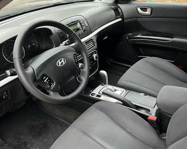 Красный Хендай Соната, объемом двигателя 2 л и пробегом 348 тыс. км за 6800 $, фото 19 на Automoto.ua