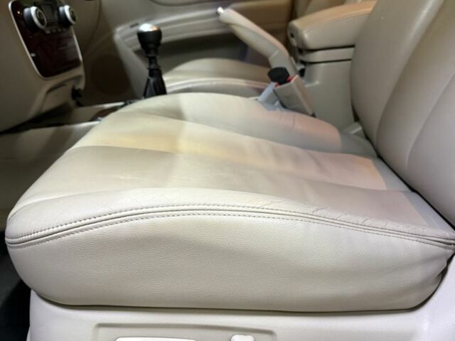 Червоний Хендай Соната, об'ємом двигуна 2.4 л та пробігом 133 тис. км за 8500 $, фото 9 на Automoto.ua