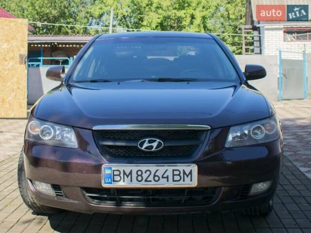 Червоний Хендай Соната, об'ємом двигуна 2 л та пробігом 198 тис. км за 6500 $, фото 13 на Automoto.ua
