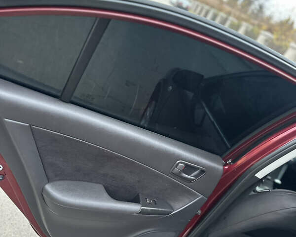 Красный Хендай Соната, объемом двигателя 2 л и пробегом 240 тыс. км за 5300 $, фото 26 на Automoto.ua