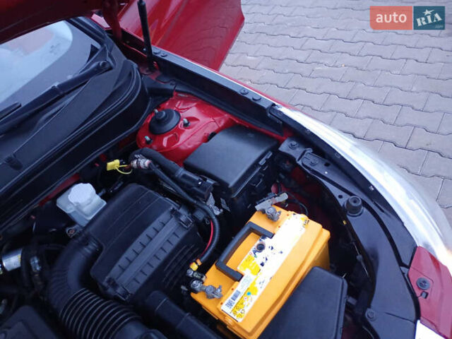 Красный Хендай Соната, объемом двигателя 2.4 л и пробегом 187 тыс. км за 8200 $, фото 18 на Automoto.ua