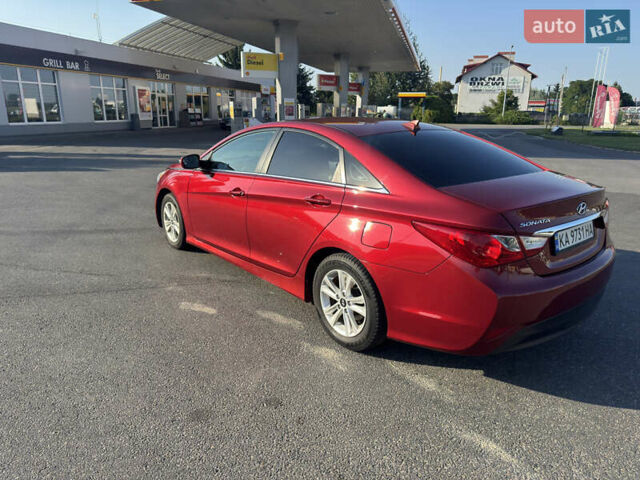 Червоний Хендай Соната, об'ємом двигуна 2.36 л та пробігом 111 тис. км за 9000 $, фото 4 на Automoto.ua