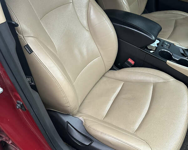 Красный Хендай Соната, объемом двигателя 2.4 л и пробегом 255 тыс. км за 9000 $, фото 17 на Automoto.ua