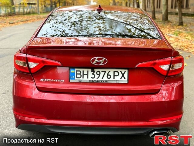 Червоний Хендай Соната, об'ємом двигуна 2.4 л та пробігом 240 тис. км за 9500 $, фото 4 на Automoto.ua