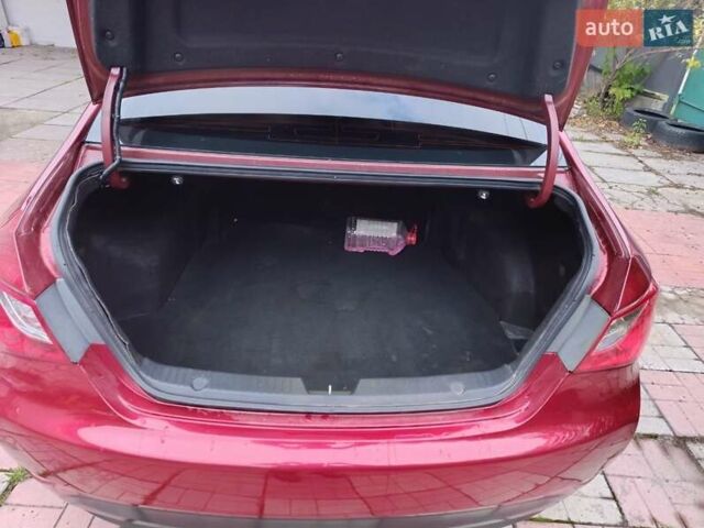 Красный Хендай Соната, объемом двигателя 2.36 л и пробегом 184 тыс. км за 6900 $, фото 4 на Automoto.ua