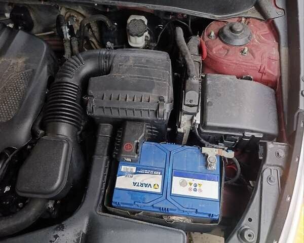 Красный Хендай Соната, объемом двигателя 2.36 л и пробегом 184 тыс. км за 6900 $, фото 24 на Automoto.ua