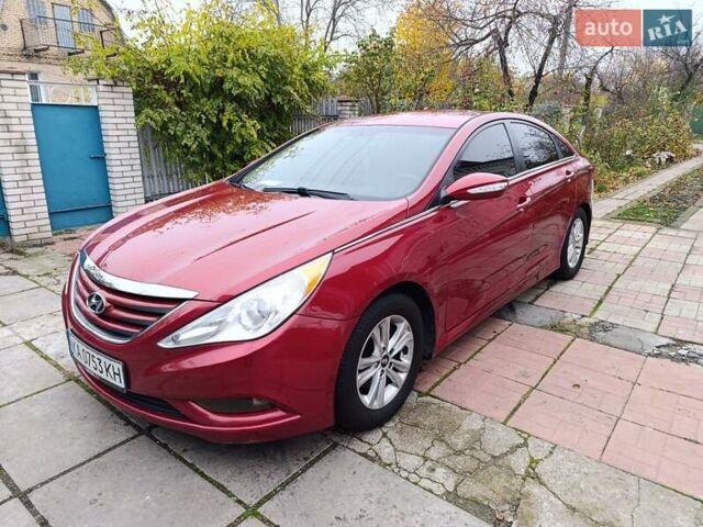 Красный Хендай Соната, объемом двигателя 2.36 л и пробегом 183 тыс. км за 6500 $, фото 1 на Automoto.ua