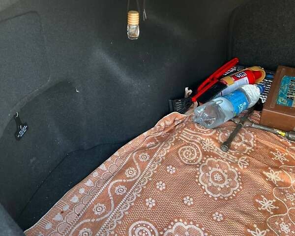 Червоний Хендай Соната, об'ємом двигуна 2.4 л та пробігом 218 тис. км за 9300 $, фото 30 на Automoto.ua