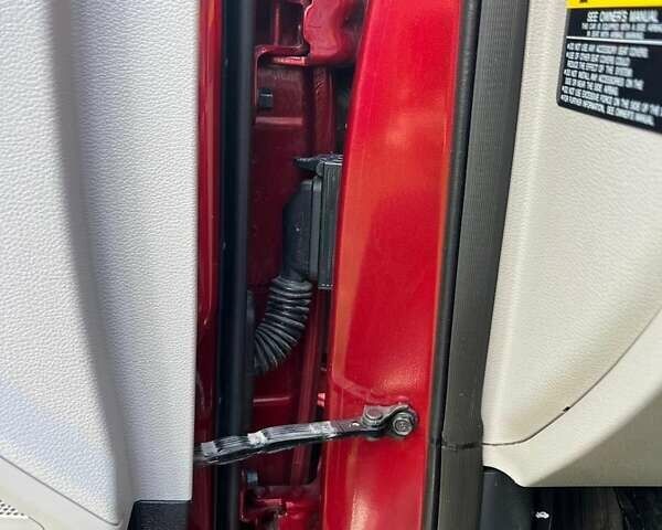 Красный Хендай Соната, объемом двигателя 2.4 л и пробегом 170 тыс. км за 9000 $, фото 15 на Automoto.ua