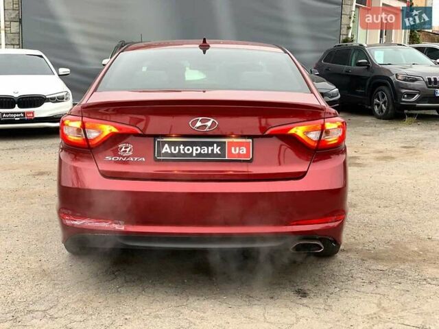 Червоний Хендай Соната, об'ємом двигуна 2.4 л та пробігом 150 тис. км за 9080 $, фото 5 на Automoto.ua