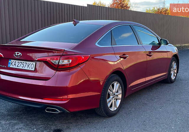 Хендай Соната 2015 в Киеве на Automoto.ua Красный Хендай Соната, объемом двигателя 2.36 л и пробегом 200 тыс. км за 8400 $, фото 12 на Automoto.ua