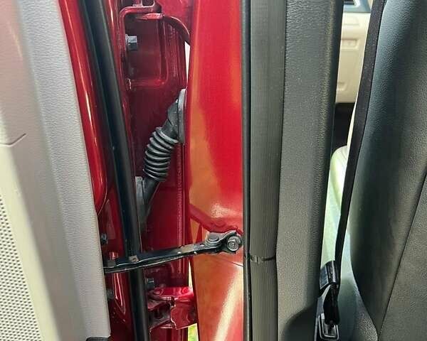 Красный Хендай Соната, объемом двигателя 2.4 л и пробегом 170 тыс. км за 9000 $, фото 16 на Automoto.ua