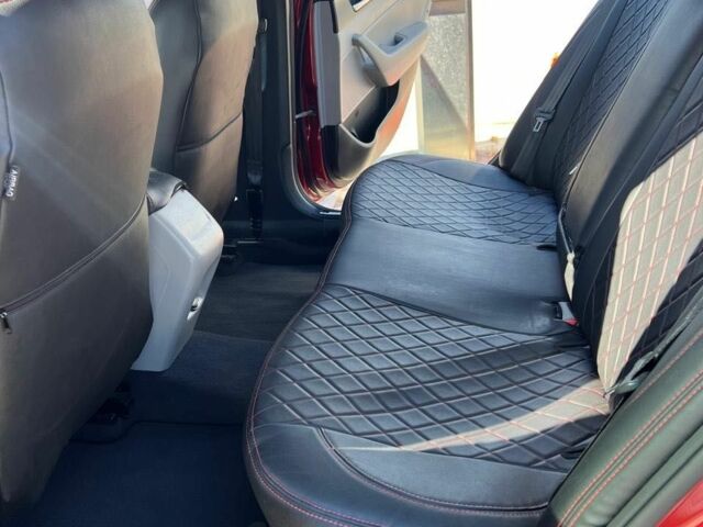 Красный Хендай Соната, объемом двигателя 2.4 л и пробегом 107 тыс. км за 9000 $, фото 11 на Automoto.ua