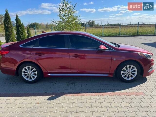 Красный Хендай Соната, объемом двигателя 2.4 л и пробегом 170 тыс. км за 9000 $, фото 5 на Automoto.ua