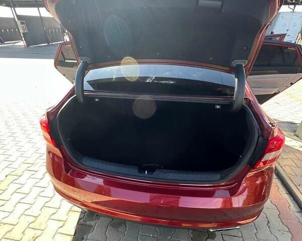 Красный Хендай Соната, объемом двигателя 2.4 л и пробегом 170 тыс. км за 9000 $, фото 12 на Automoto.ua