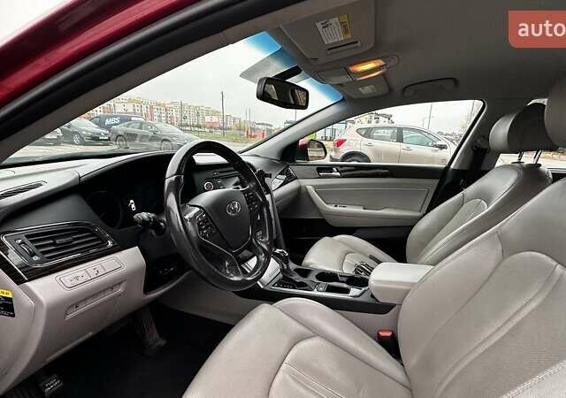 Красный Хендай Соната, объемом двигателя 2 л и пробегом 148 тыс. км за 13500 $, фото 14 на Automoto.ua
