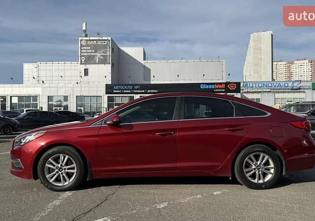 Червоний Хендай Соната, об'ємом двигуна 2.4 л та пробігом 133 тис. км за 9500 $, фото 12 на Automoto.ua