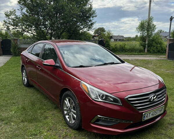 Красный Хендай Соната, объемом двигателя 1.6 л и пробегом 70 тыс. км за 12000 $, фото 2 на Automoto.ua