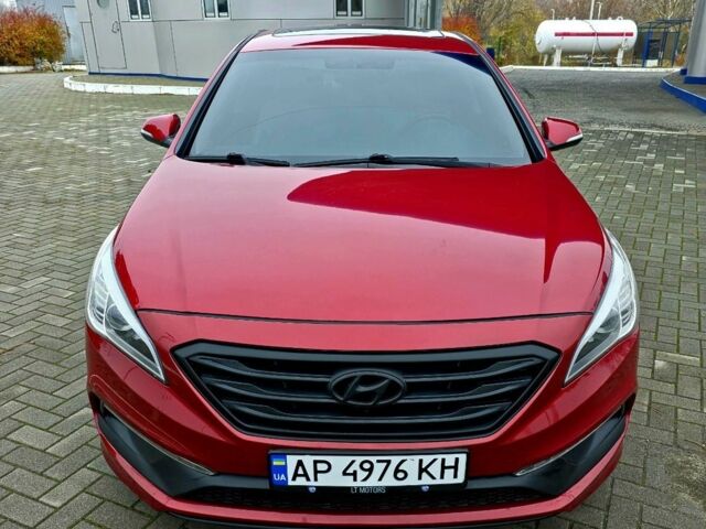 Червоний Хендай Соната, об'ємом двигуна 2.4 л та пробігом 120 тис. км за 9000 $, фото 4 на Automoto.ua