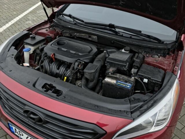 Червоний Хендай Соната, об'ємом двигуна 2.4 л та пробігом 120 тис. км за 9000 $, фото 7 на Automoto.ua