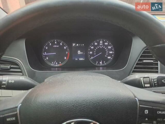 Красный Хендай Соната, объемом двигателя 2.36 л и пробегом 85 тыс. км за 10200 $, фото 13 на Automoto.ua