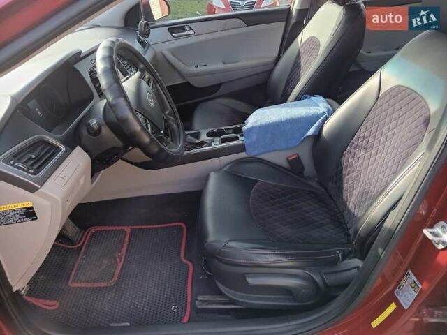 Червоний Хендай Соната, об'ємом двигуна 2.36 л та пробігом 168 тис. км за 9999 $, фото 4 на Automoto.ua