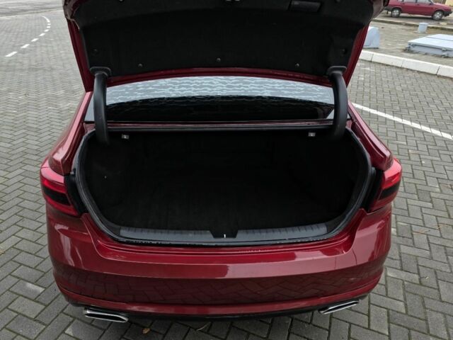 Червоний Хендай Соната, об'ємом двигуна 2.4 л та пробігом 120 тис. км за 9000 $, фото 6 на Automoto.ua