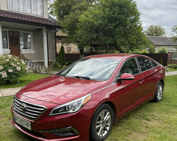 Красный Хендай Соната, объемом двигателя 1.6 л и пробегом 70 тыс. км за 12000 $, фото 3 на Automoto.ua