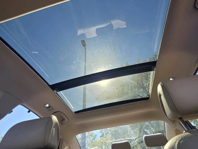 Красный Хендай Соната, объемом двигателя 2 л и пробегом 60 тыс. км за 11000 $, фото 11 на Automoto.ua