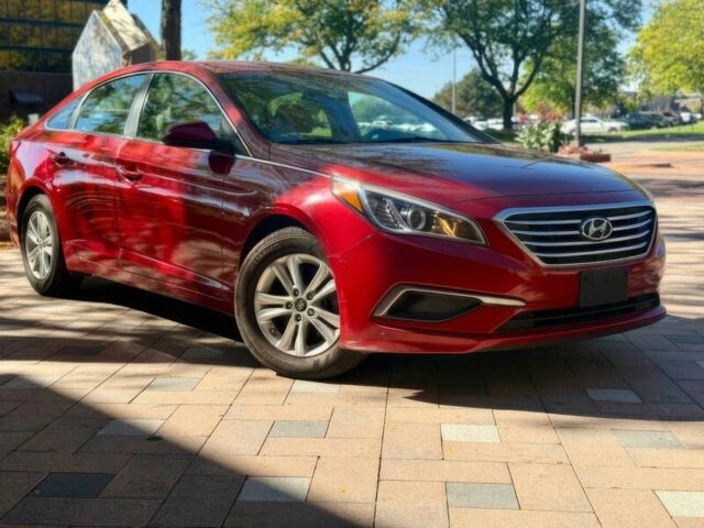 Красный Хендай Соната, объемом двигателя 2.4 л и пробегом 51 тыс. км за 10000 $, фото 2 на Automoto.ua