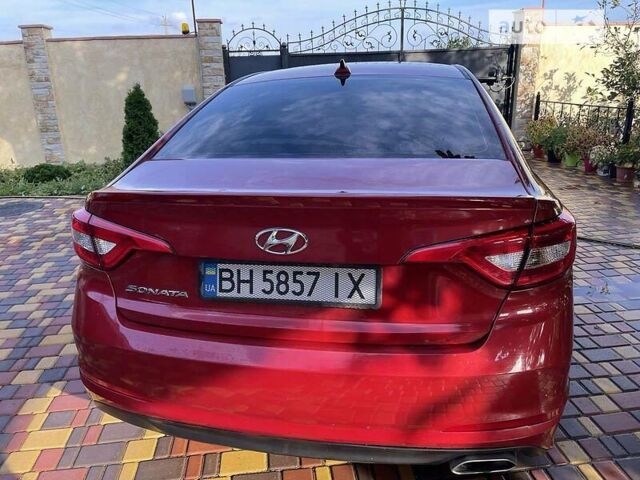 Хендай Соната 2017 в Одессе на Automoto.ua Красный Хендай Соната, объемом двигателя 2.4 л и пробегом 112 тыс. км за 11900 $, фото 6 на Automoto.ua