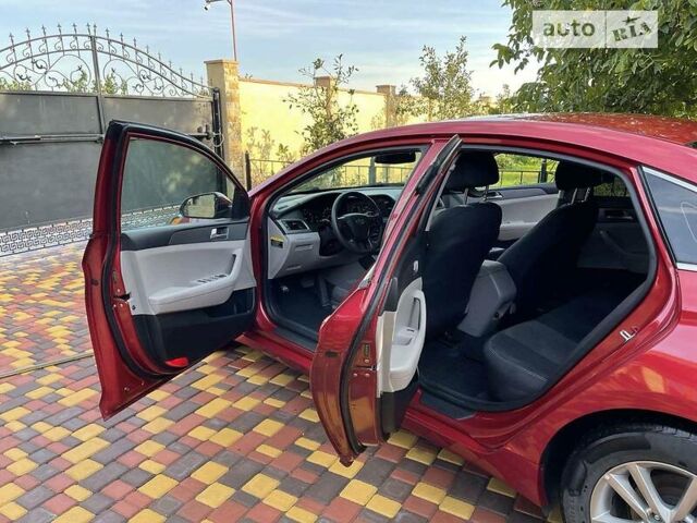 Хендай Соната 2017 в Одессе на Automoto.ua Красный Хендай Соната, объемом двигателя 2.4 л и пробегом 112 тыс. км за 11900 $, фото 2 на Automoto.ua