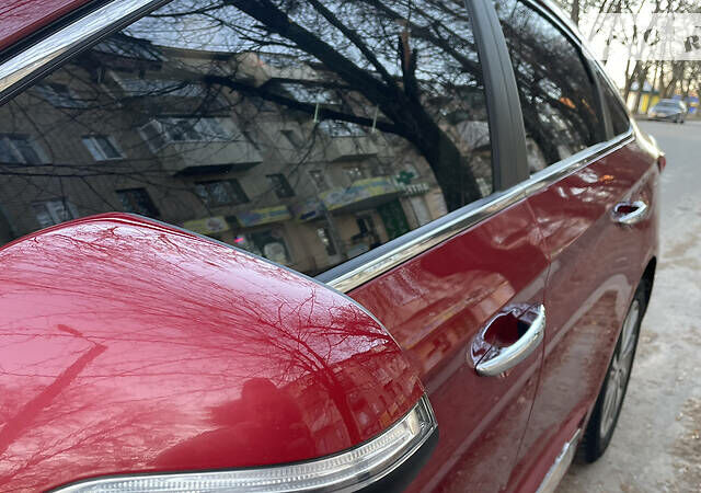 Красный Хендай Соната, объемом двигателя 2.4 л и пробегом 100 тыс. км за 12499 $, фото 9 на Automoto.ua