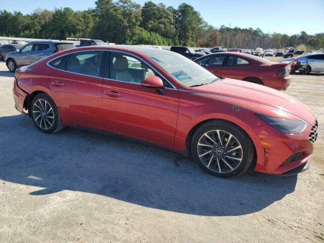 Красный Хендай Соната, объемом двигателя 1.6 л и пробегом 48 тыс. км за 4000 $, фото 3 на Automoto.ua