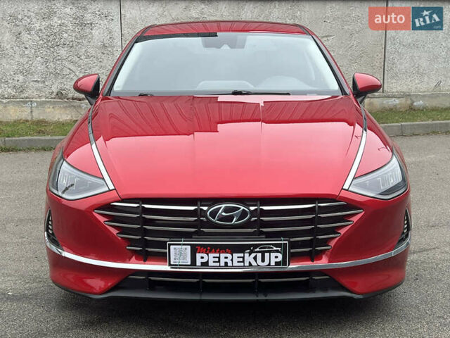 Червоний Хендай Соната, об'ємом двигуна 2.5 л та пробігом 62 тис. км за 19200 $, фото 1 на Automoto.ua