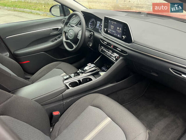 Червоний Хендай Соната, об'ємом двигуна 2.5 л та пробігом 62 тис. км за 19200 $, фото 31 на Automoto.ua