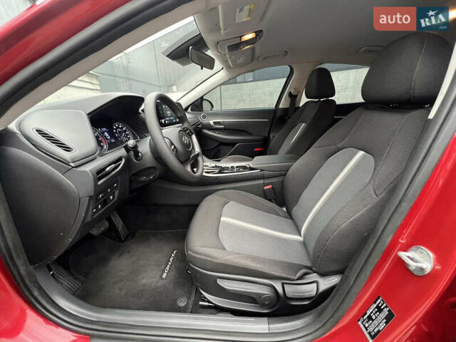 Червоний Хендай Соната, об'ємом двигуна 2.5 л та пробігом 62 тис. км за 19200 $, фото 12 на Automoto.ua