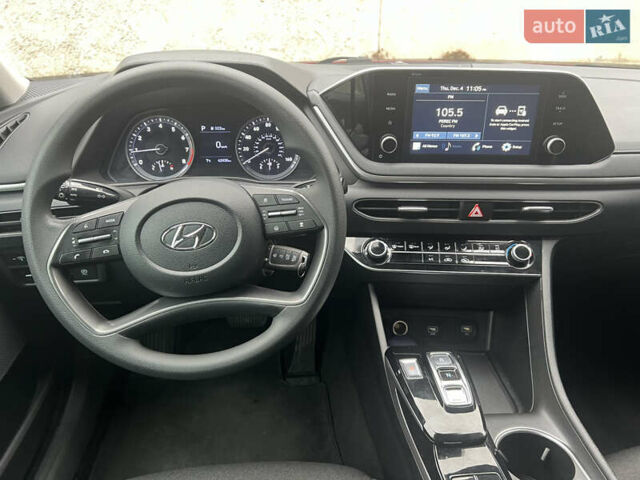 Червоний Хендай Соната, об'ємом двигуна 2.5 л та пробігом 62 тис. км за 19200 $, фото 16 на Automoto.ua