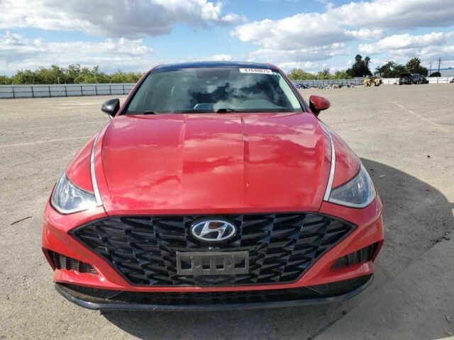 Красный Хендай Соната, объемом двигателя 2.5 л и пробегом 100 тыс. км за 3900 $, фото 4 на Automoto.ua