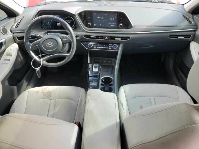 Красный Хендай Соната, объемом двигателя 2.5 л и пробегом 100 тыс. км за 3900 $, фото 7 на Automoto.ua