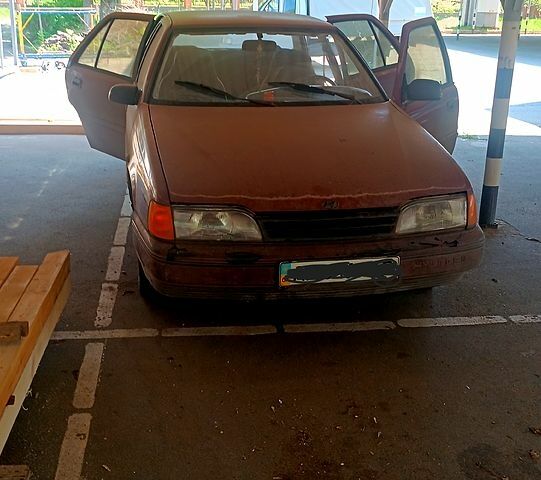 Хендай Соната, об'ємом двигуна 1.8 л та пробігом 0 тис. км за 500 $, фото 1 на Automoto.ua