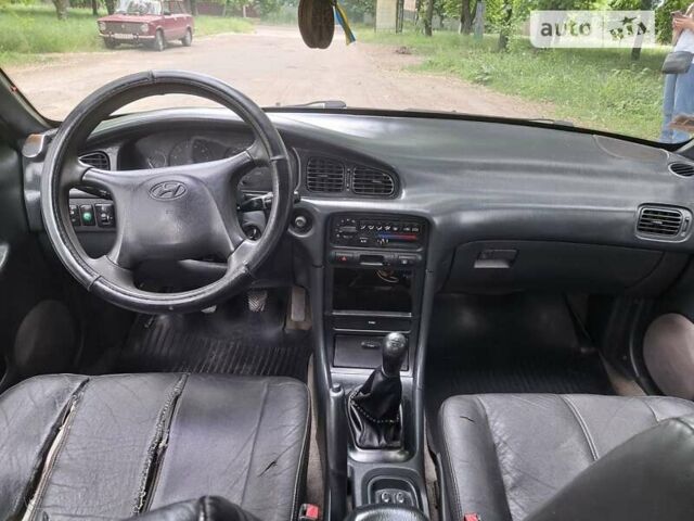 Хендай Соната, об'ємом двигуна 2 л та пробігом 300 тис. км за 2600 $, фото 13 на Automoto.ua