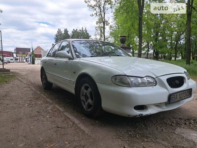 Хендай Соната, об'ємом двигуна 2 л та пробігом 300 тис. км за 2600 $, фото 1 на Automoto.ua