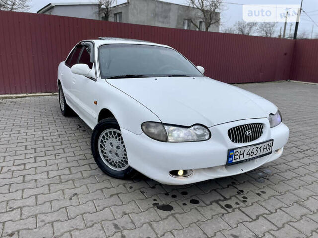 Хендай Соната, объемом двигателя 2 л и пробегом 280 тыс. км за 2950 $, фото 3 на Automoto.ua