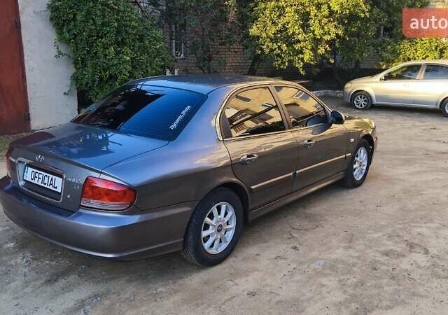 Хендай Соната, об'ємом двигуна 2 л та пробігом 236 тис. км за 3700 $, фото 11 на Automoto.ua