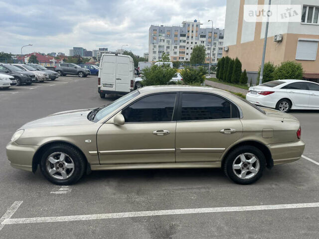 Хендай Соната, объемом двигателя 2 л и пробегом 200 тыс. км за 3350 $, фото 1 на Automoto.ua