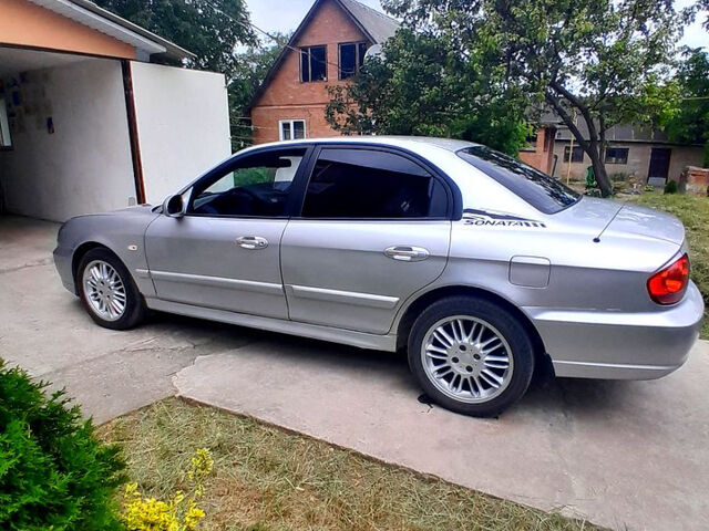 Хендай Соната, объемом двигателя 2 л и пробегом 340 тыс. км за 4000 $, фото 2 на Automoto.ua