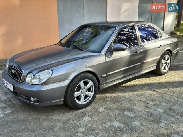 Хендай Соната, объемом двигателя 2.7 л и пробегом 291 тыс. км за 2950 $, фото 1 на Automoto.ua