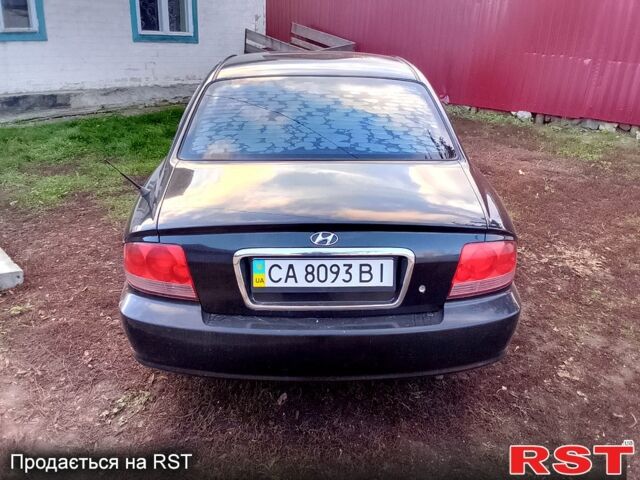 Хендай Соната, объемом двигателя 2 л и пробегом 0 тыс. км за 2000 $, фото 3 на Automoto.ua