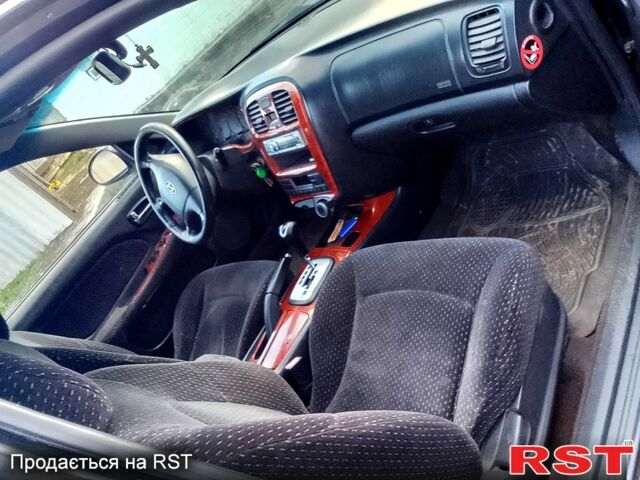 Хендай Соната, объемом двигателя 2 л и пробегом 0 тыс. км за 2000 $, фото 2 на Automoto.ua